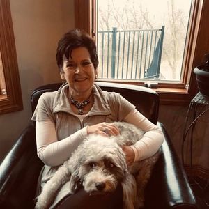 Meet your Posher, Kelly